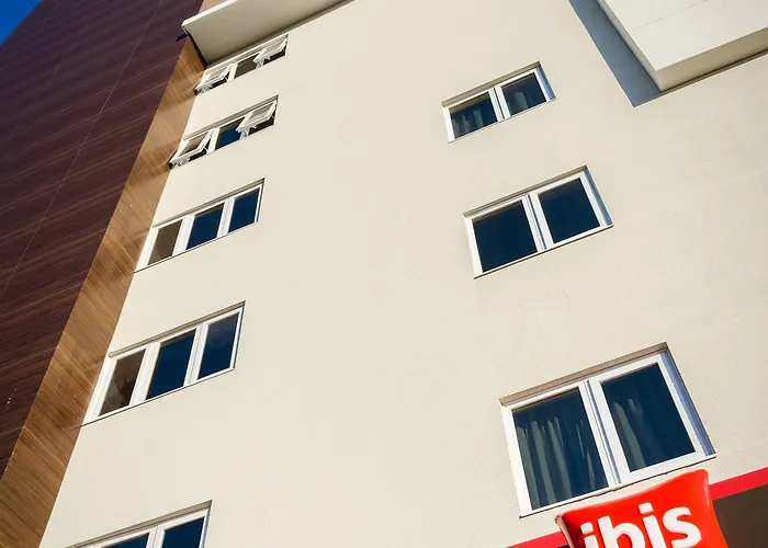 Hotel Ibis Assis Brasil - Estacionamento Gratuito 3*