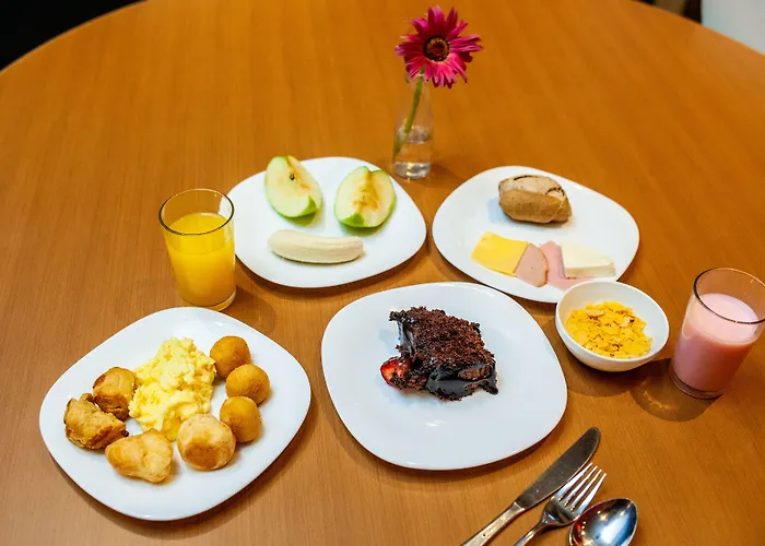 Ibis Assis Brasil - Estacionamento Gratuito Hotel Porto Alegre