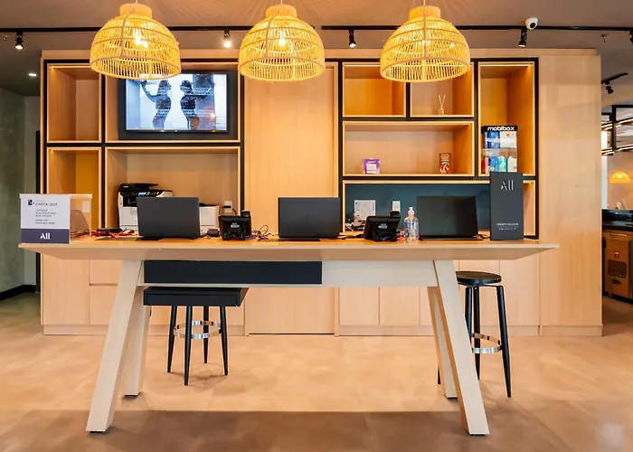 Hotel Ibis Assis Brasil - Estacionamento Gratuito Porto Alegre
