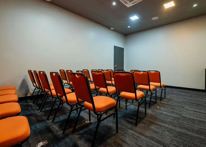 Hotel Ibis Assis Brasil - Estacionamento Gratuito Porto Alegre
