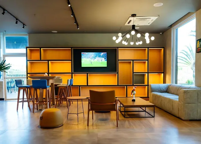 Ibis Assis Brasil - Estacionamento Gratuito Hotel