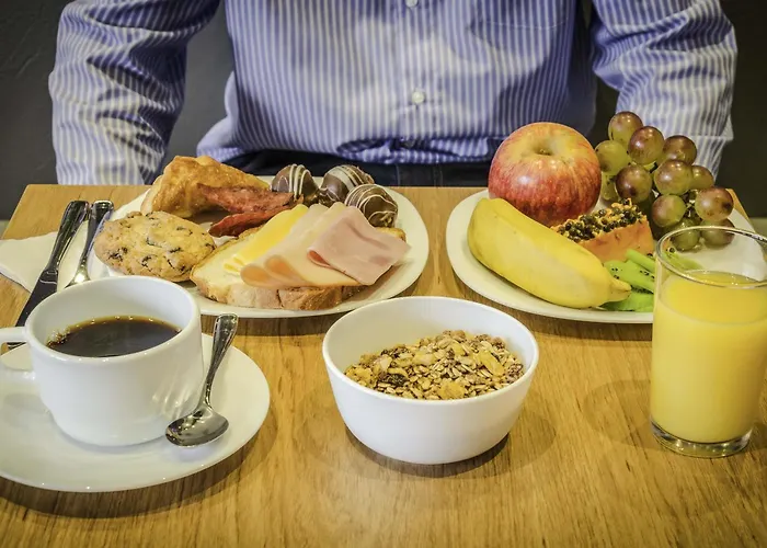 Hotel Ibis Assis Brasil - Estacionamento Gratuito Porto Alegre